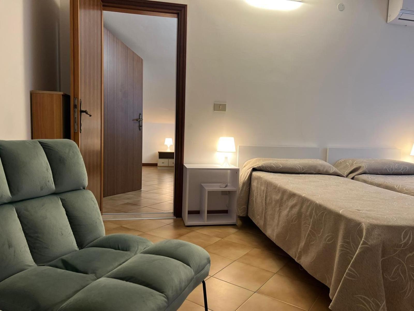 Mansarda 7 Trilocale, Bafile241 - 2' Piano No Ascensore - Adria Holiday Jesolo - Family Apartment Exterior photo